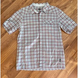 REI men’s shirt